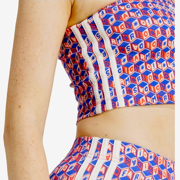 NWT Adidas x Farm Rio Set. Size: Small. Excellent condition 💙 ❤️ - Picture 9 of 15